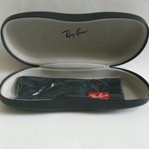 NWOT Original Ray Ban Black Faux Leather clamshell Case w/microfiber clean cloth